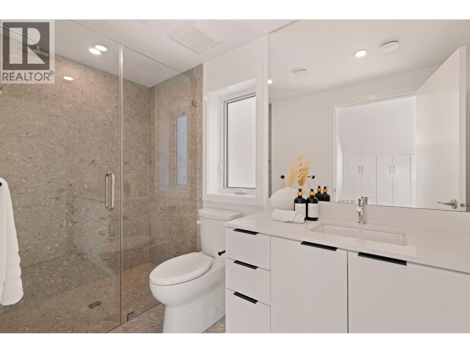2796 CAMBRIDGE STREET, Vancouver