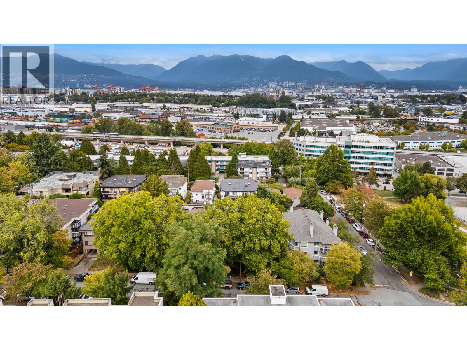 206 853 E 7 AVENUE, Vancouver