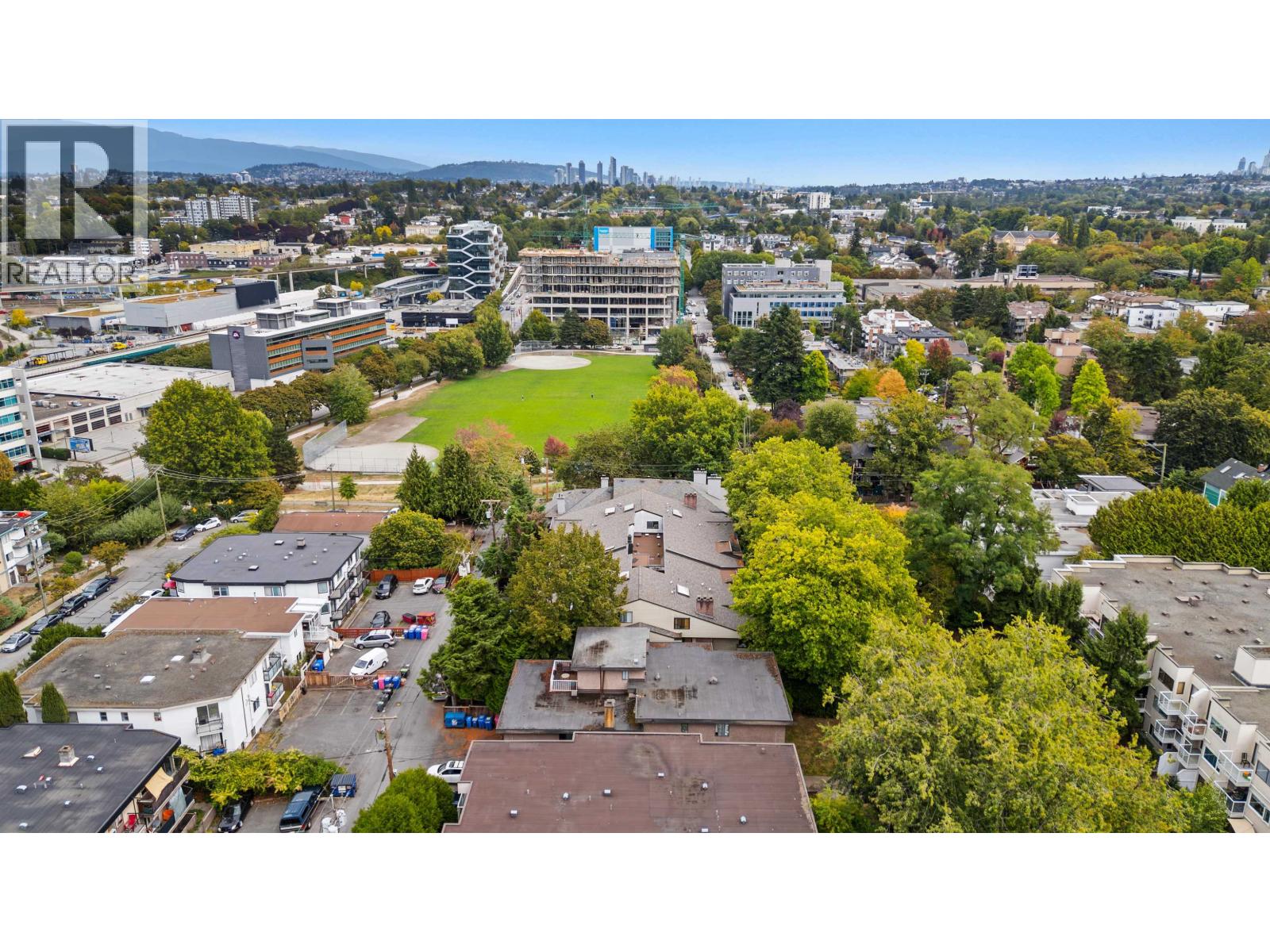 206 853 E 7 AVENUE, Vancouver