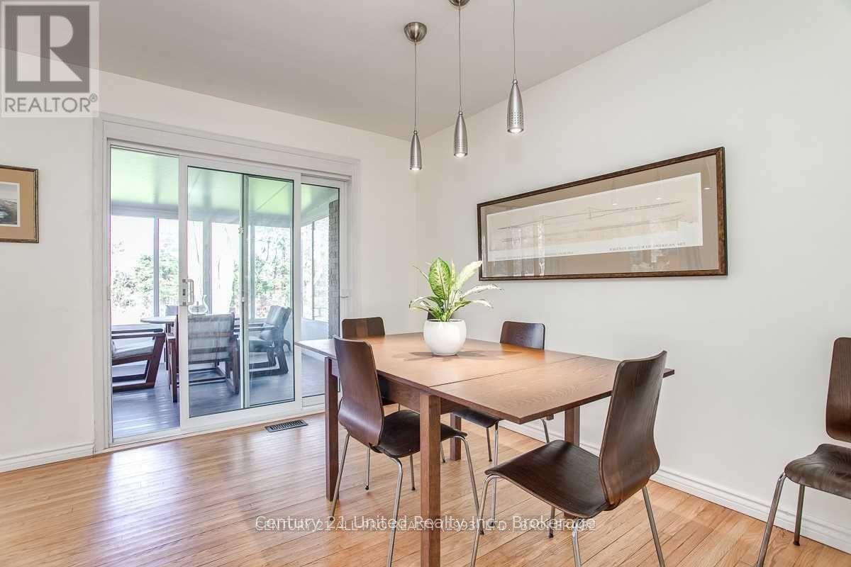 44 HAMILTON AVENUE - 13