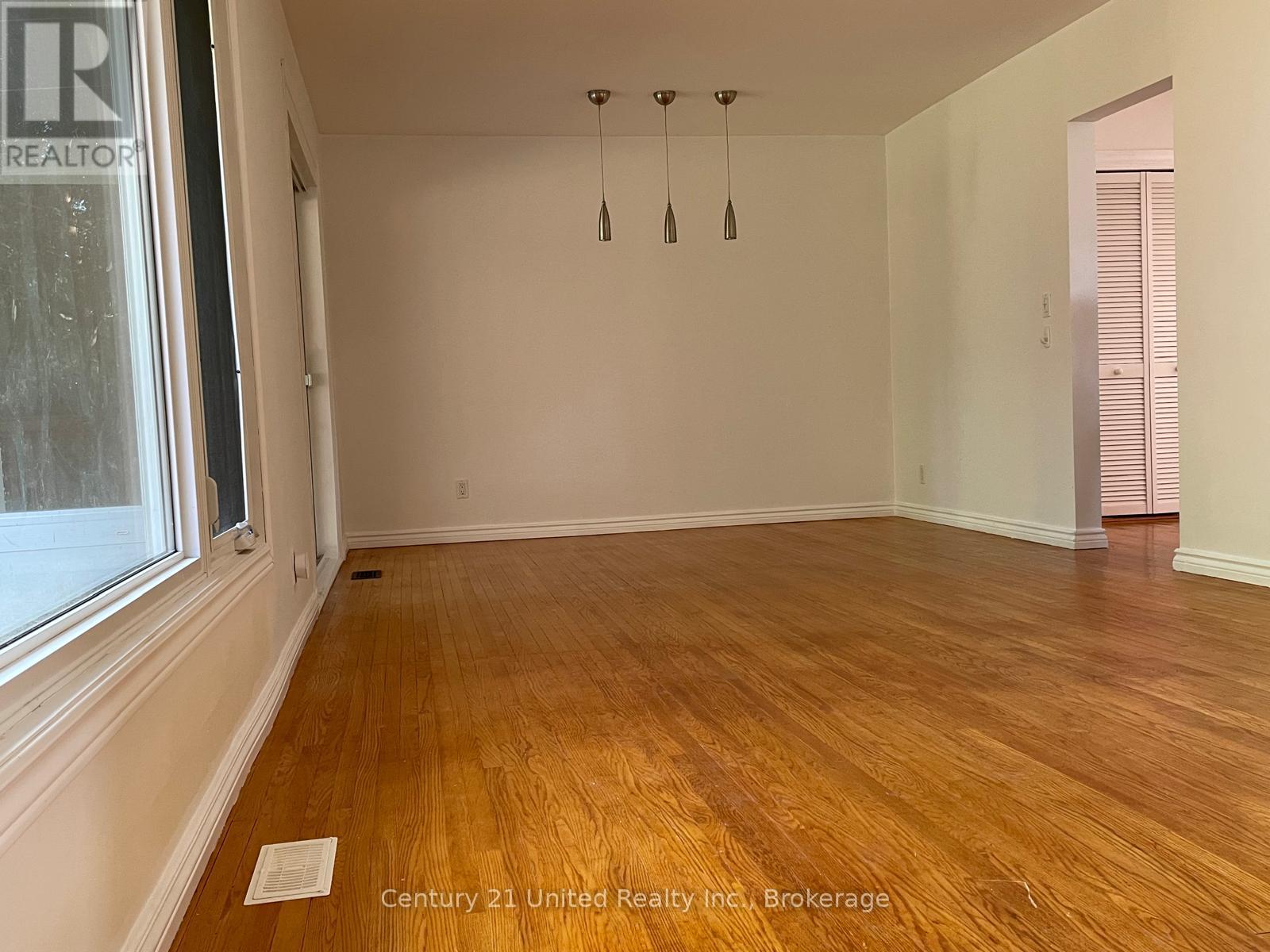 44 HAMILTON AVENUE - Image 10