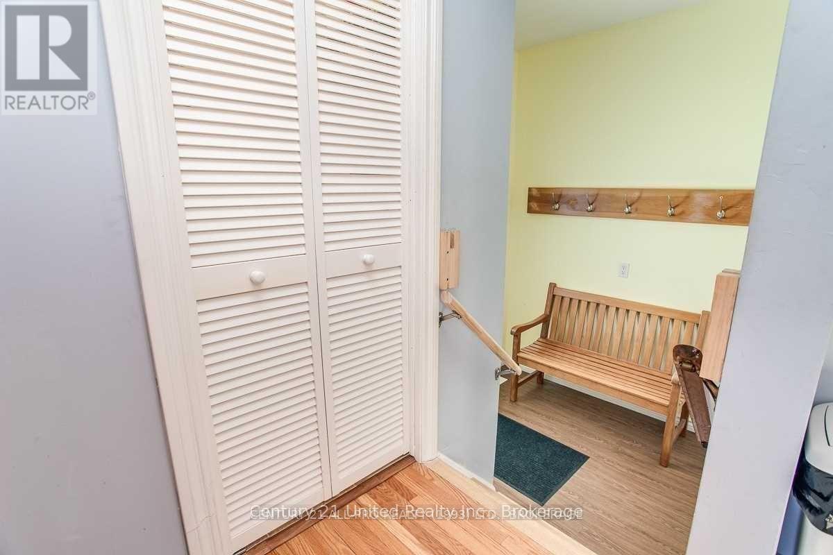 44 HAMILTON AVENUE - Image 31