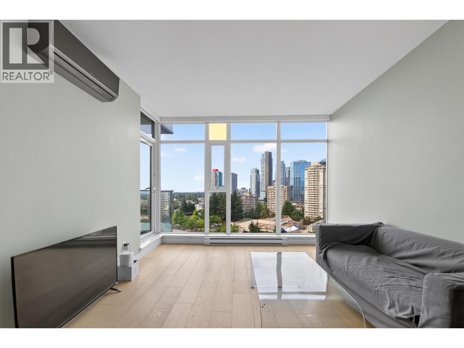2006 6588 NELSON AVENUE, Burnaby