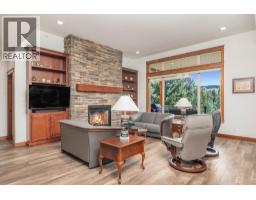 Kitchen - 312 Rexor Place, Vernon, BC V1H1V6 Photo 15