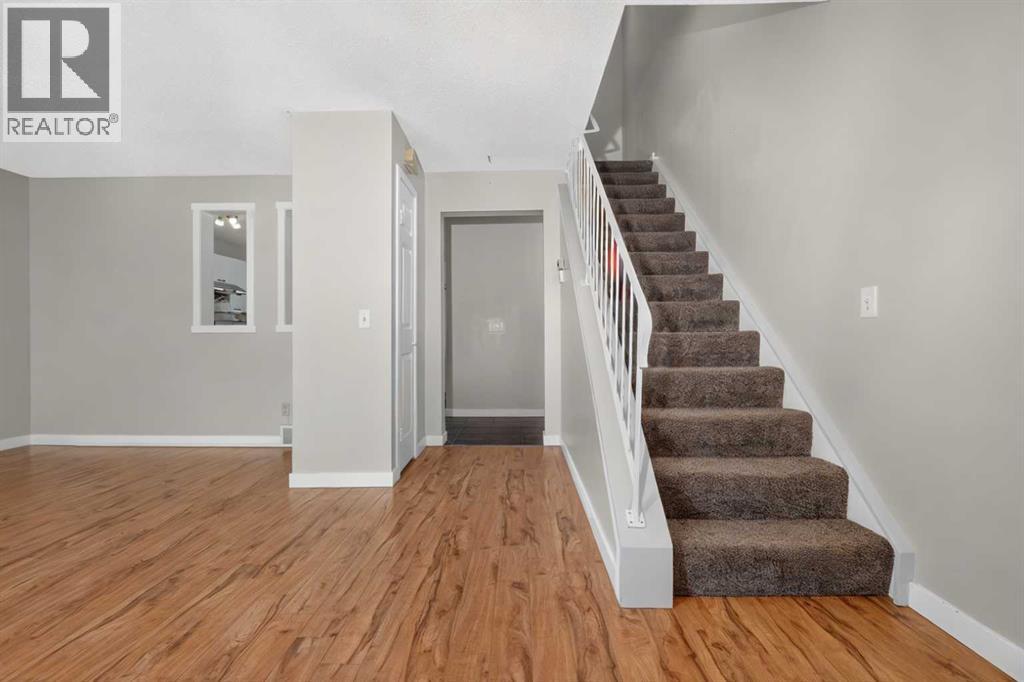 207 Penworth Drive SE - 7