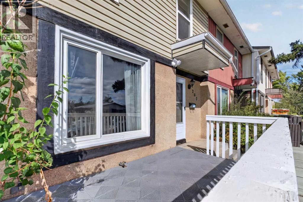 207 Penworth Drive SE - 2