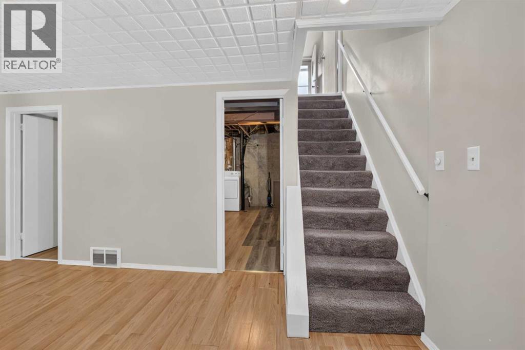 207 Penworth Drive SE - 26