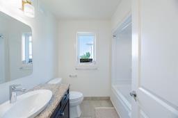 16 Palas Drive, Garson, MB R0E0R0 Photo 23