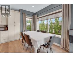 Foyer - 113 Wildrose Drive, Strathmore, AB T1P0C9 Photo 9