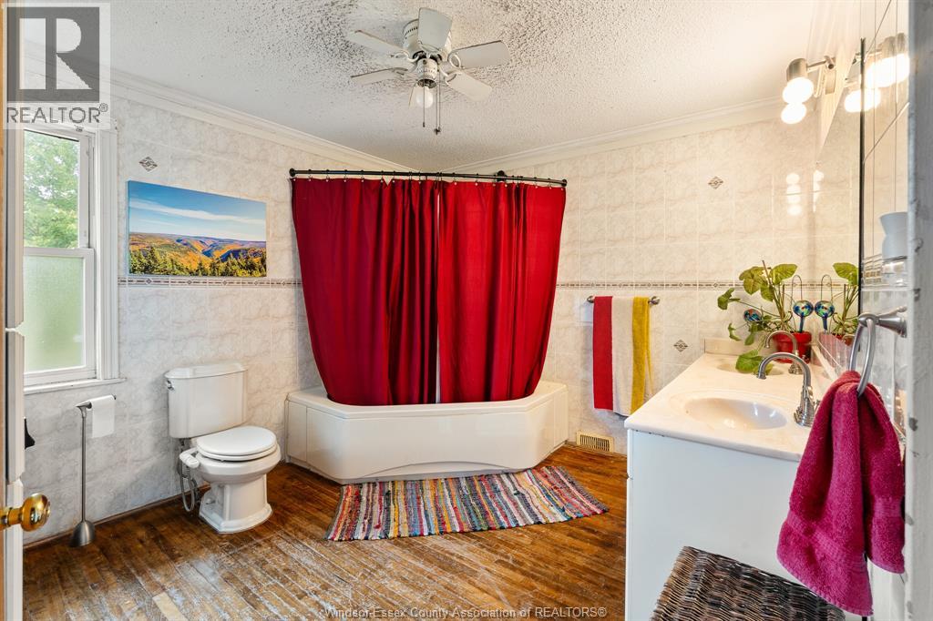 136 MERSEA ROAD 5 - Image 18