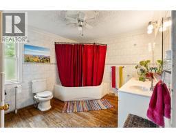 136 Mersea Road 5, Leamington, ON N8H3V5 Photo 18