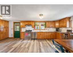 Sunroom - 136 Mersea Road 5, Leamington, ON N8H3V5 Photo 13