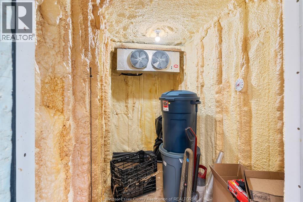 136 MERSEA ROAD 5 - 44