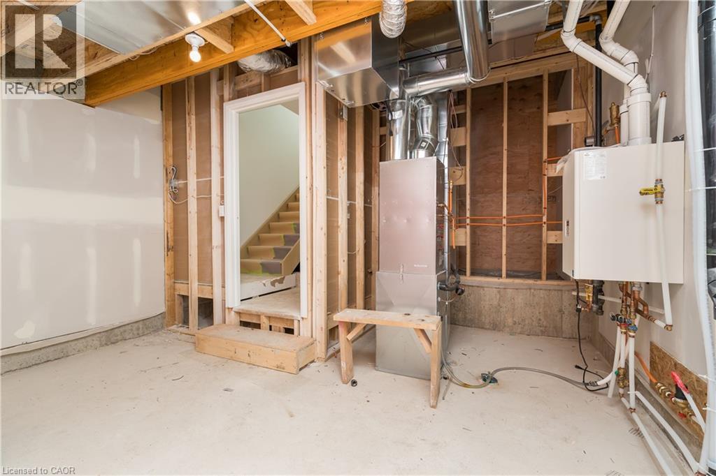 19 James Street — photo 40