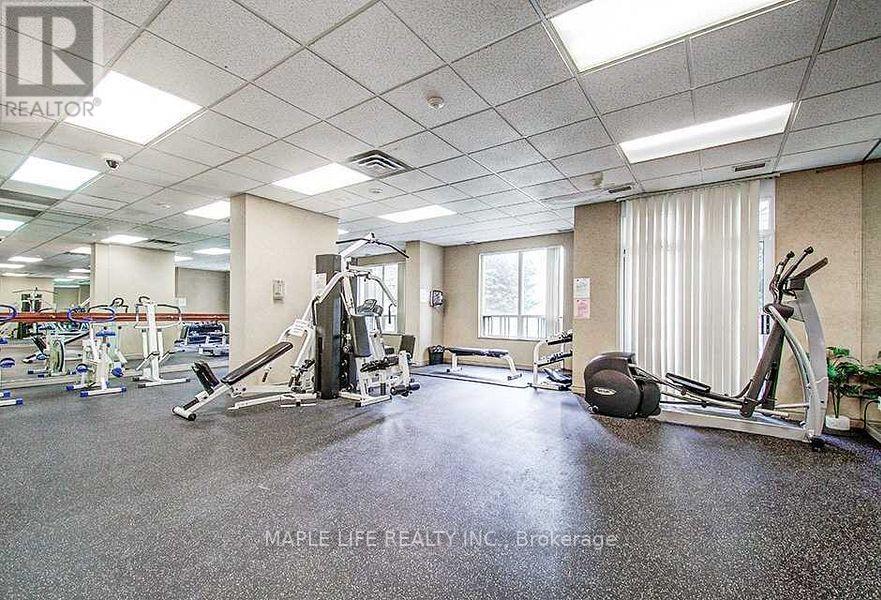 28 Empress Unit 1703 photo 3