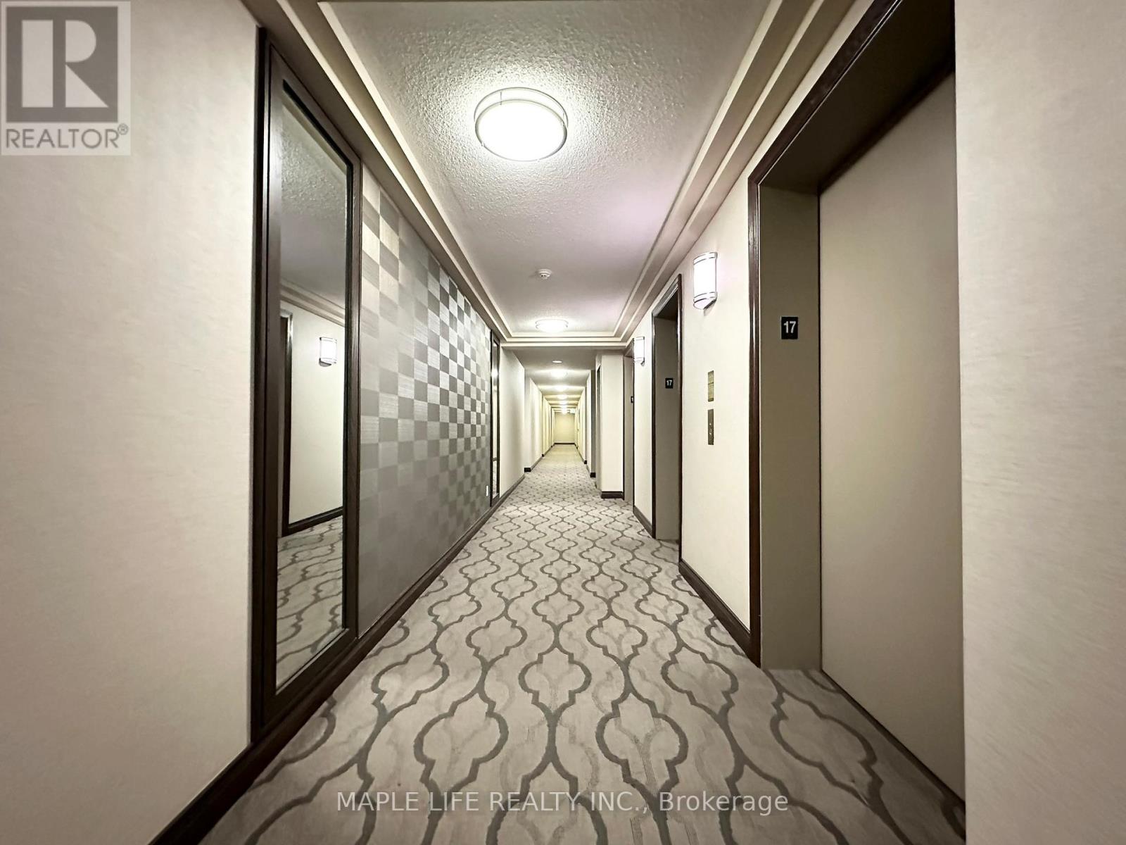 28 Empress Unit 1703 photo 5