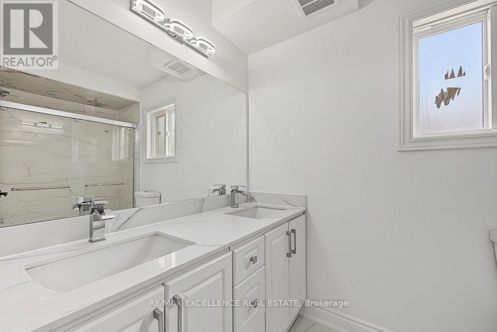 114 ELDERWOOD PLACE - 23