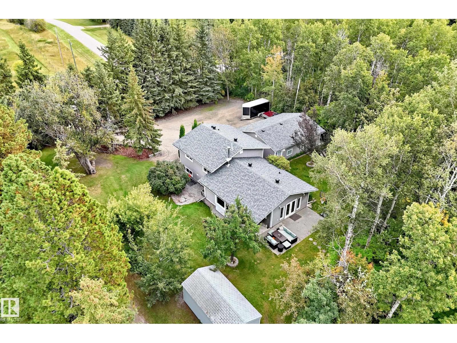 36 53504 Rge Rd 274 - 64