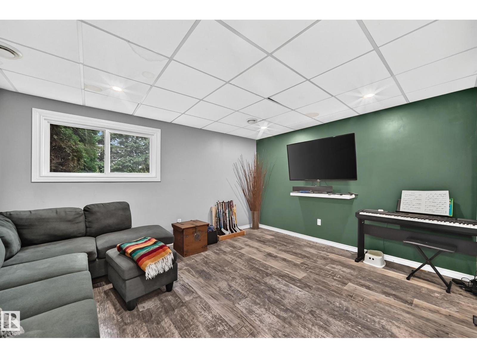 36 53504 Rge Rd 274 - 37