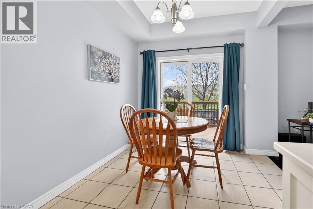 #11 8 LAKELAWN Road - Image 6