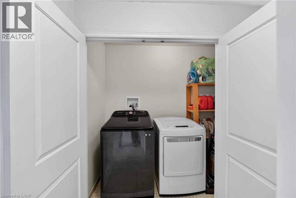 #11 8 LAKELAWN Road - Image 19