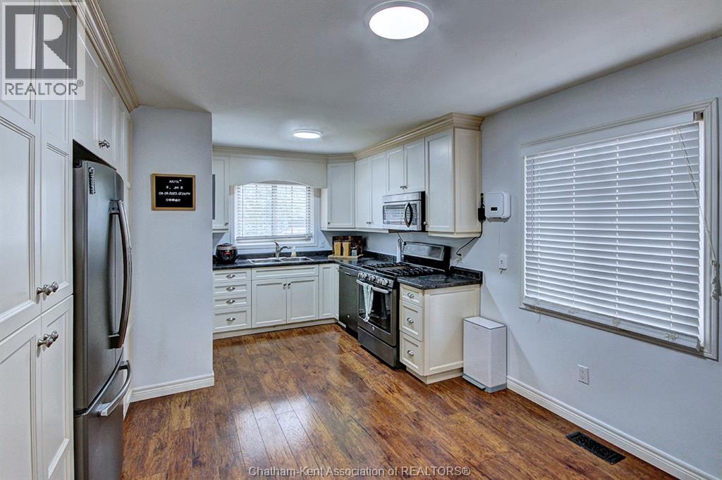 31 St. Anthony STREET, Chatham — photo 9
