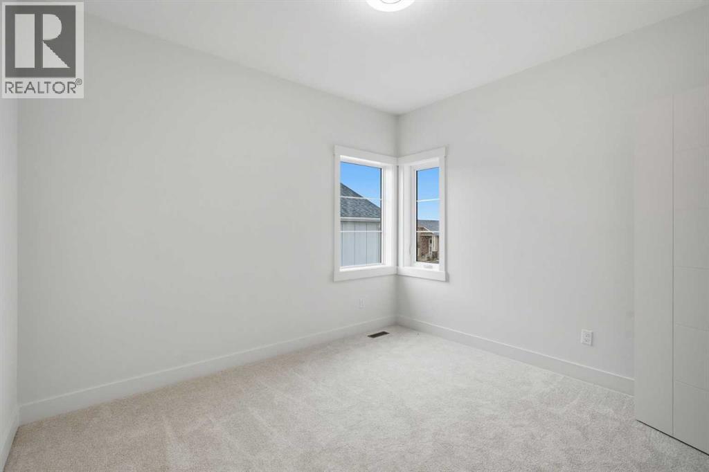 4566 40 Avenue S - 31