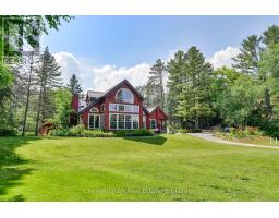 848 Clearwater Lake Road, Huntsville, ON P0B1L0 Photo 16