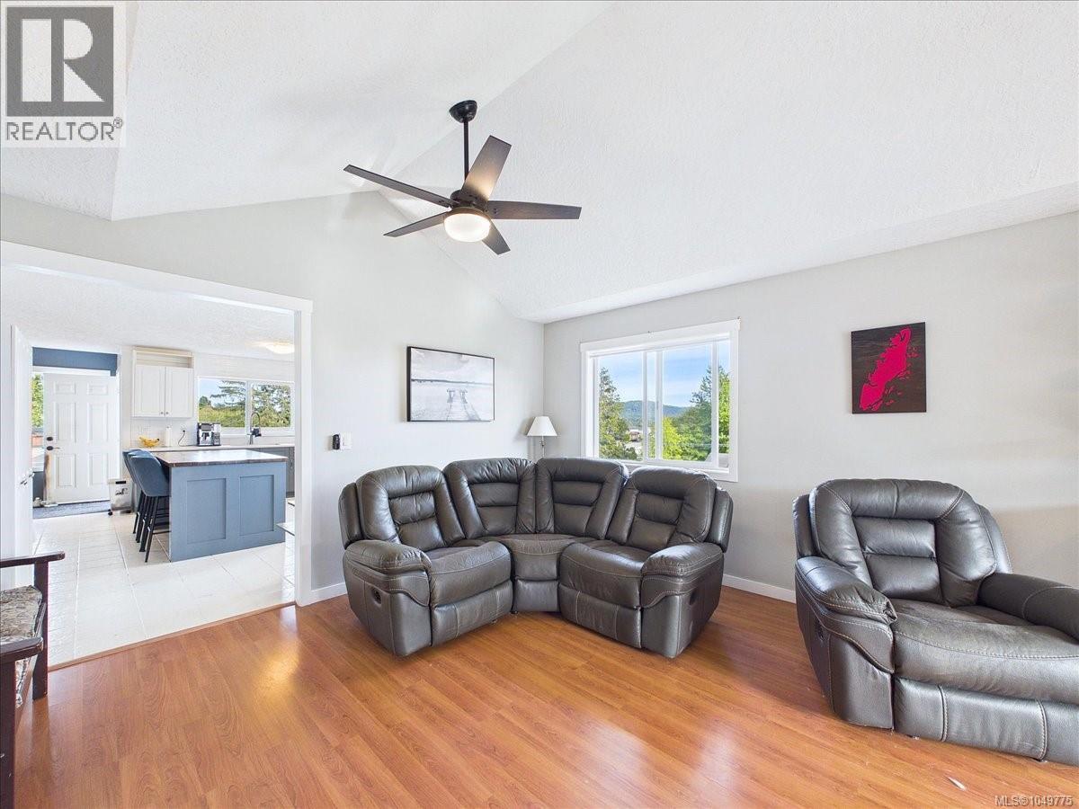 6851 Banner Rd, Sooke