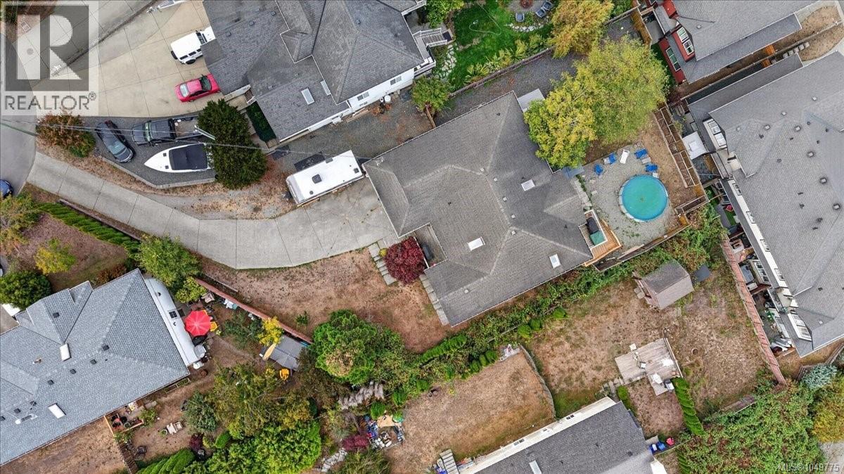 6851 Banner Rd, Sooke
