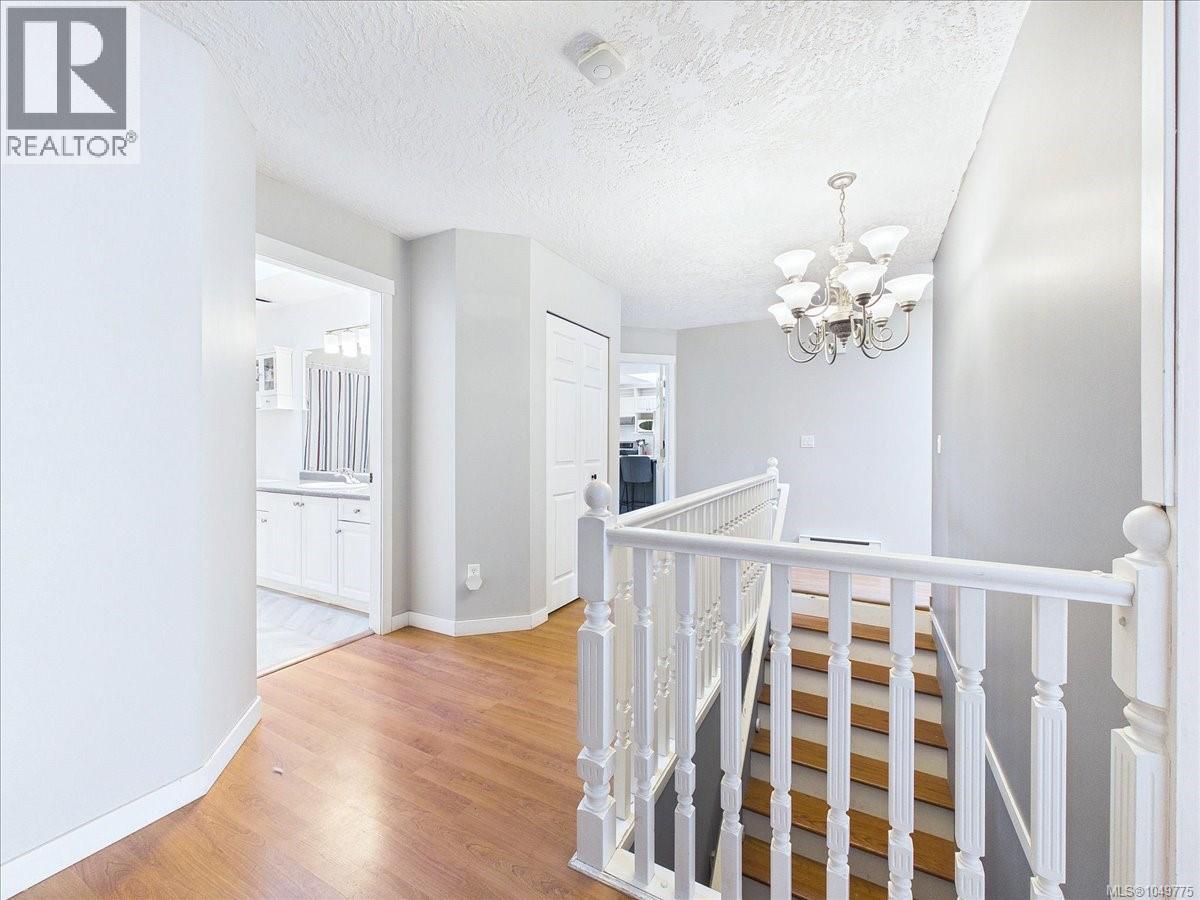 6851 Banner Rd, Sooke