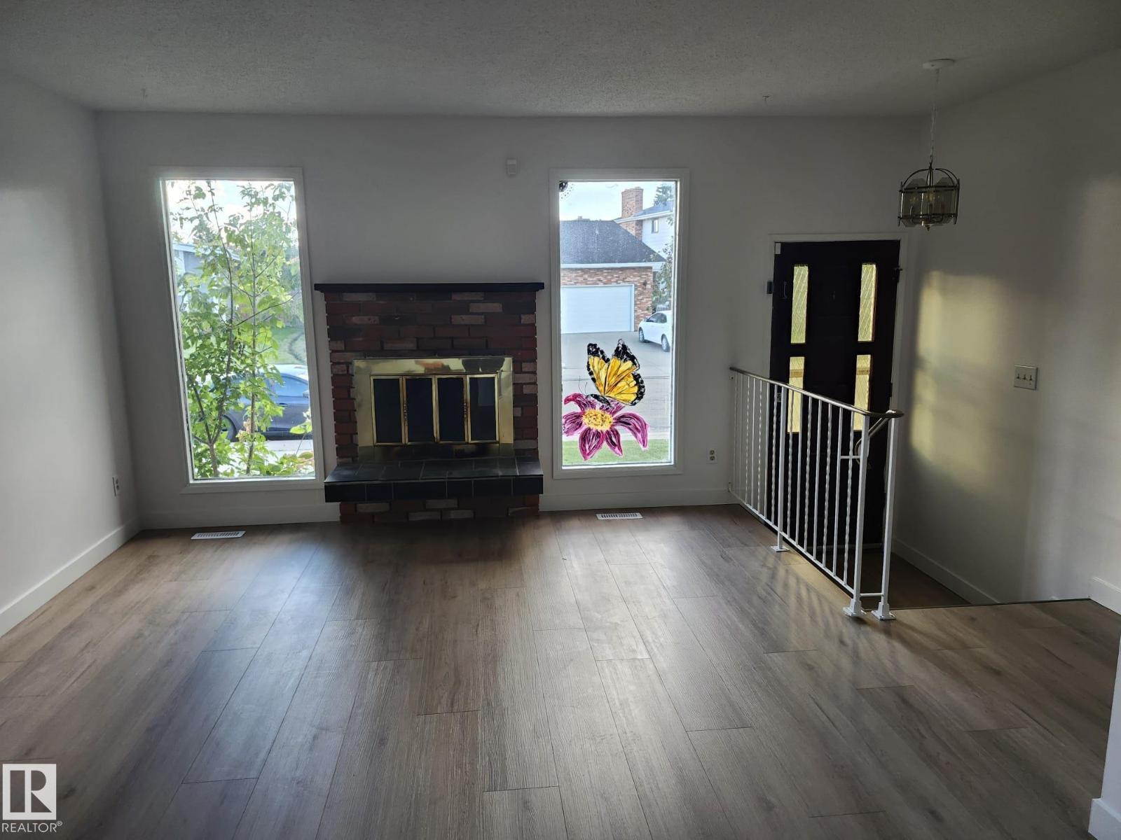 16215 114 ST NW - 2