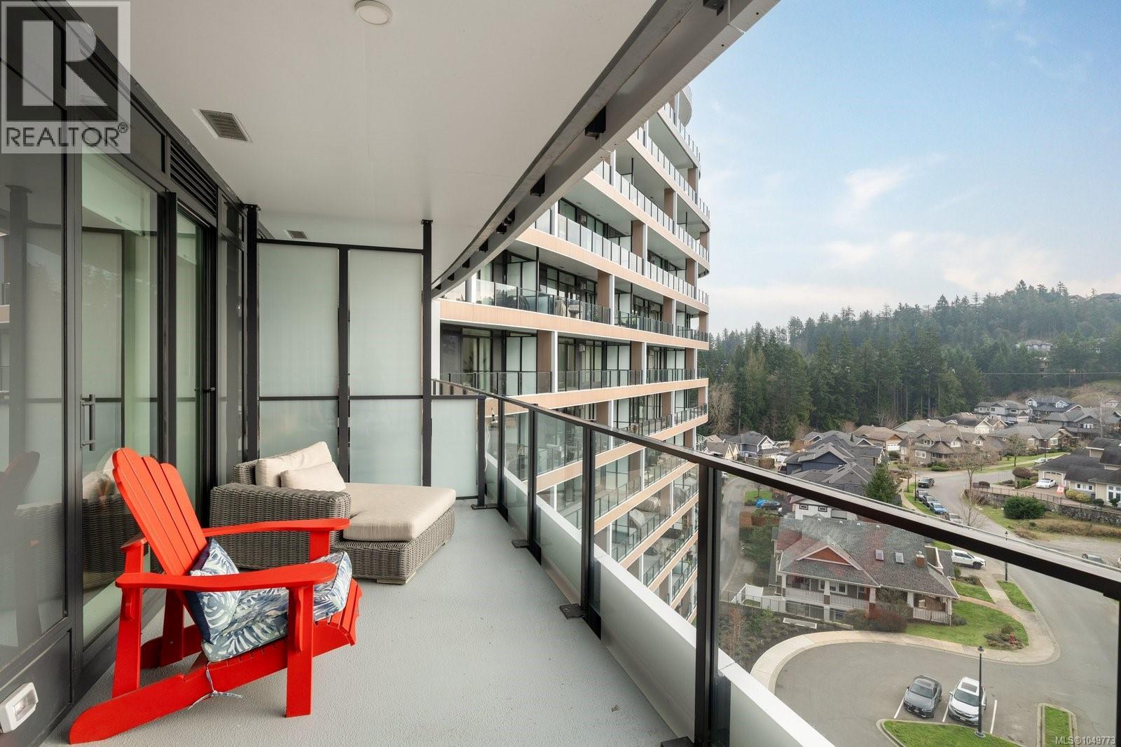 1311 2000 Hannington Rd, Langford