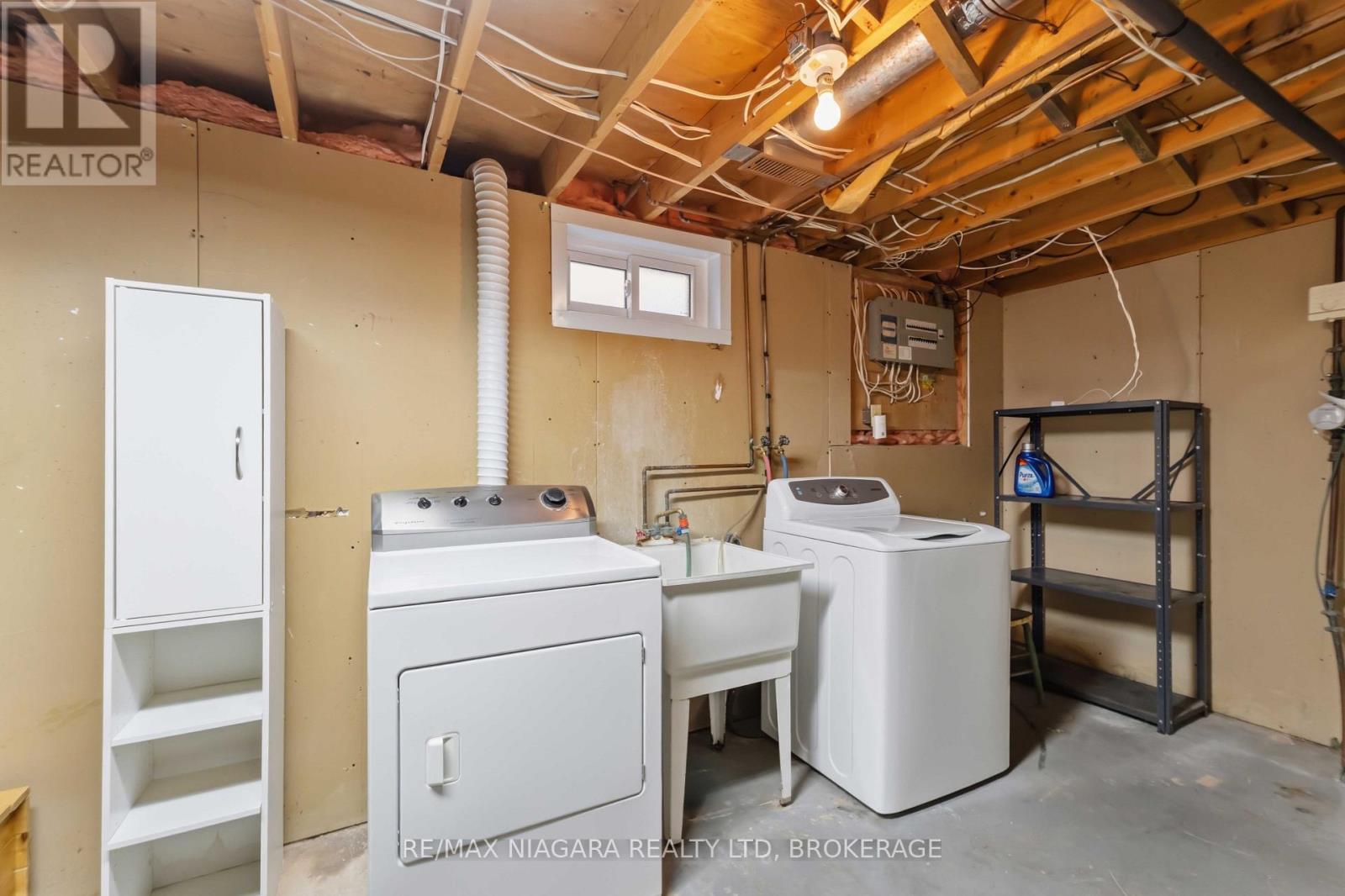 41 FOX TRAIL DRIVE - Image 39