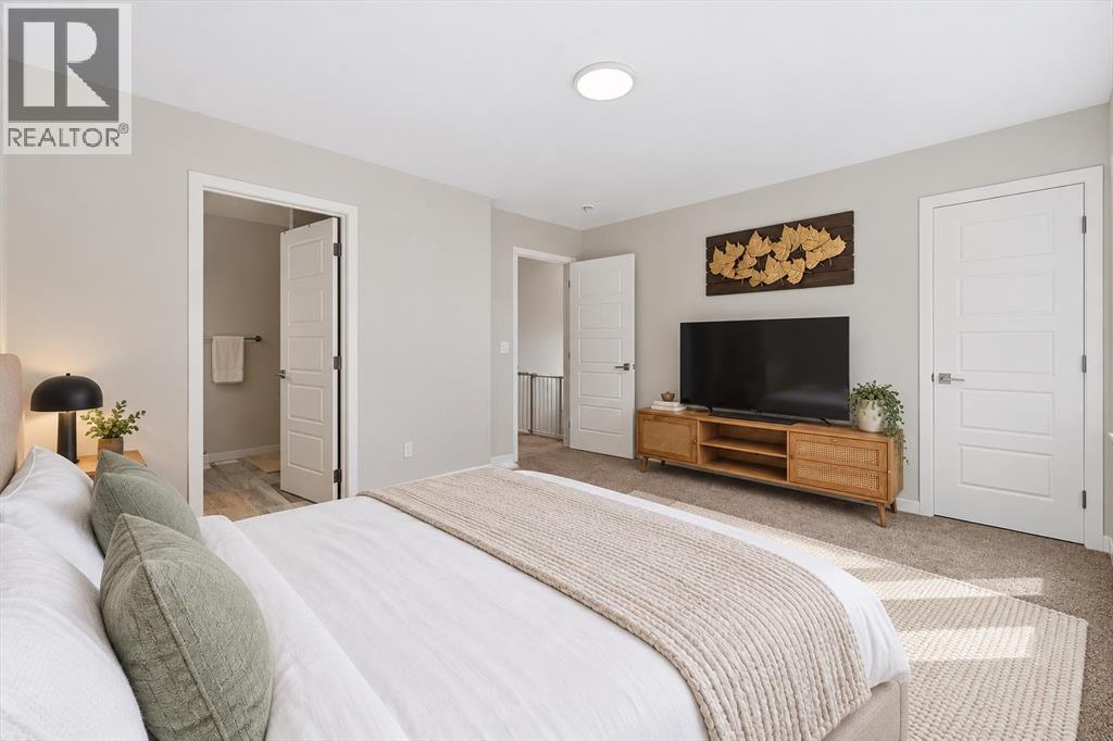 10 Lucas Close NW - 12