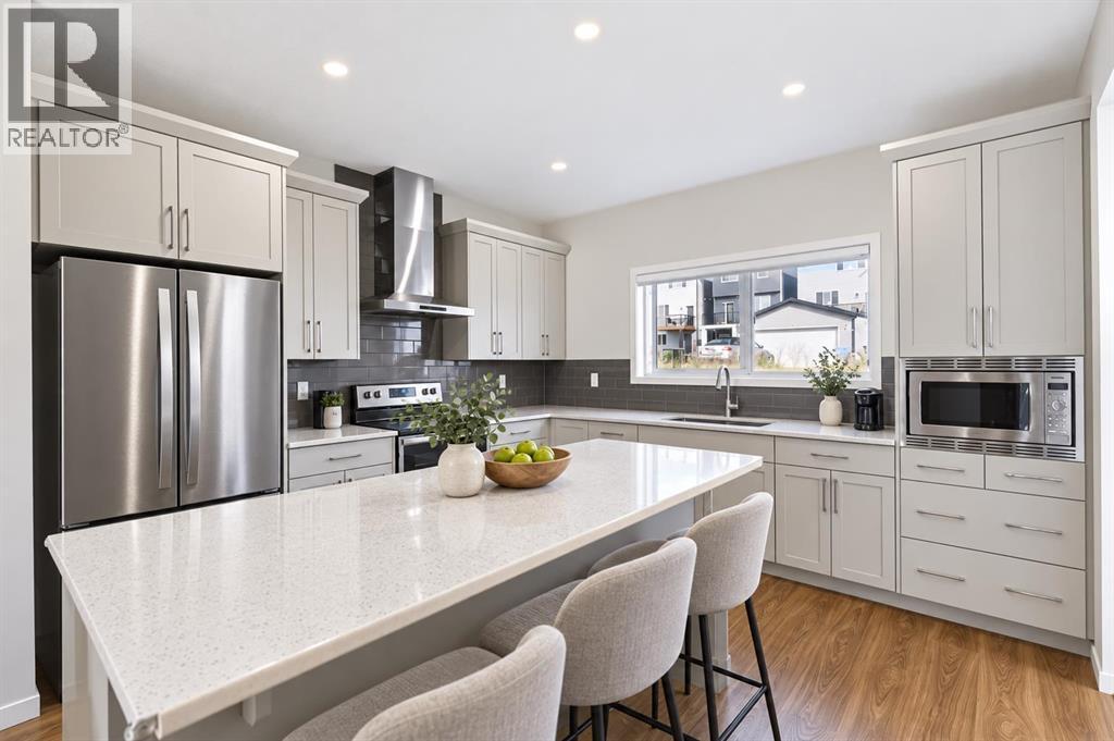 10 Lucas Close NW - 11