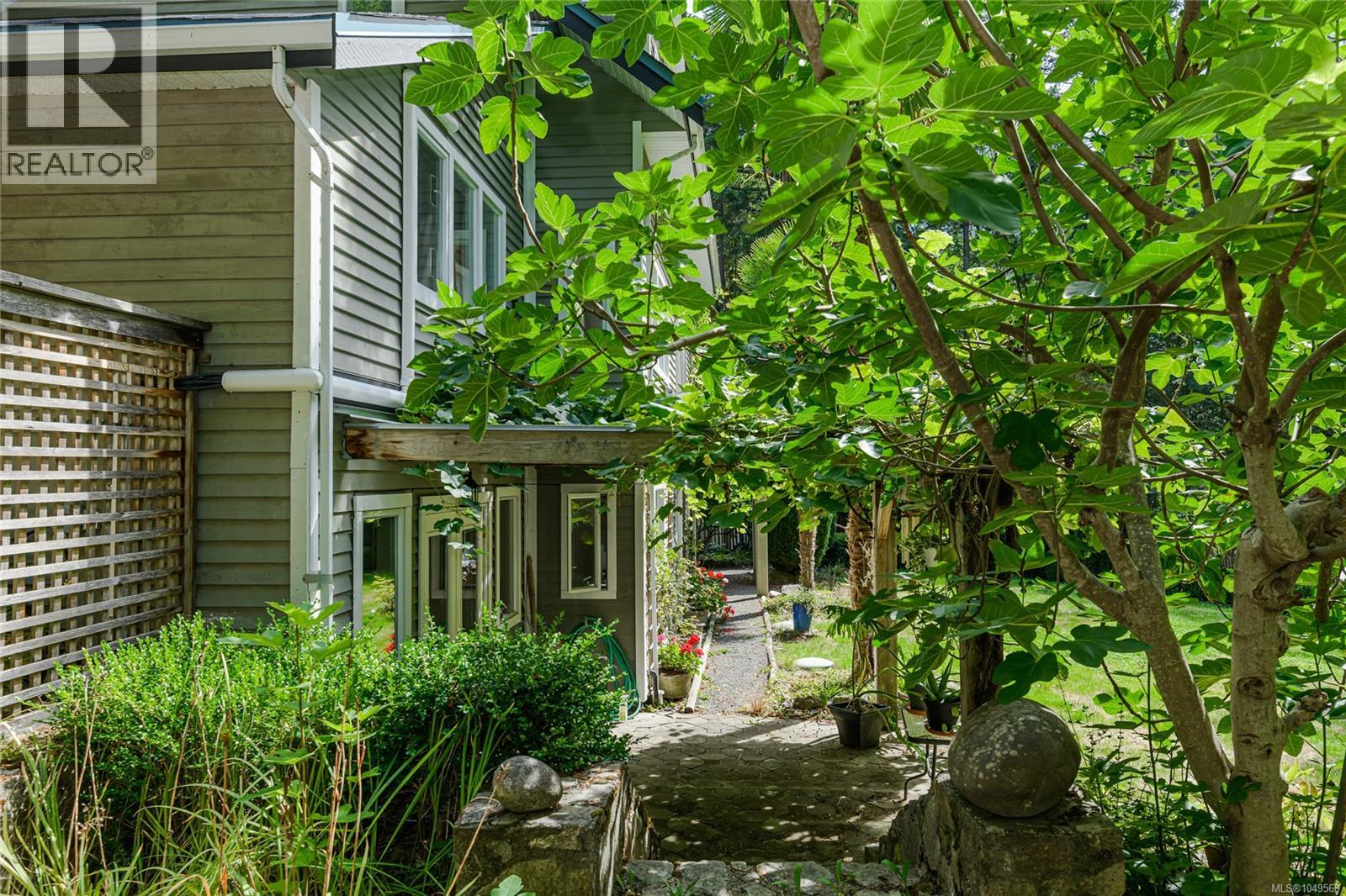154 High Hill Rd - Image 38