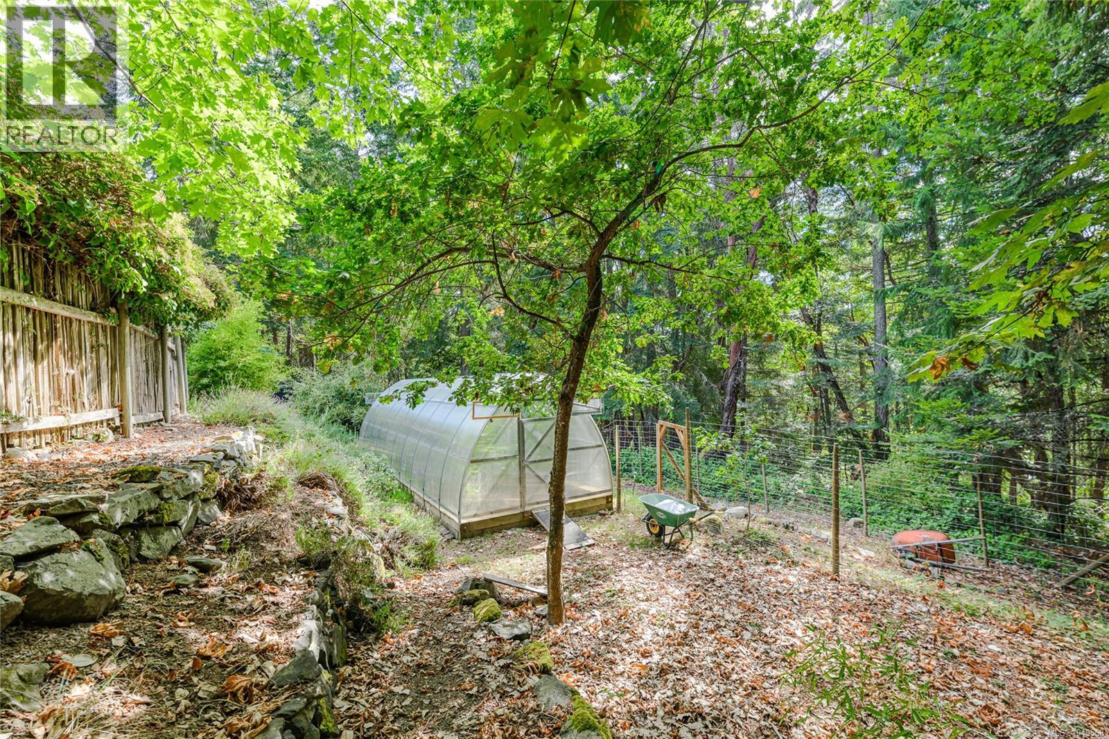 154 High Hill Rd - Image 43