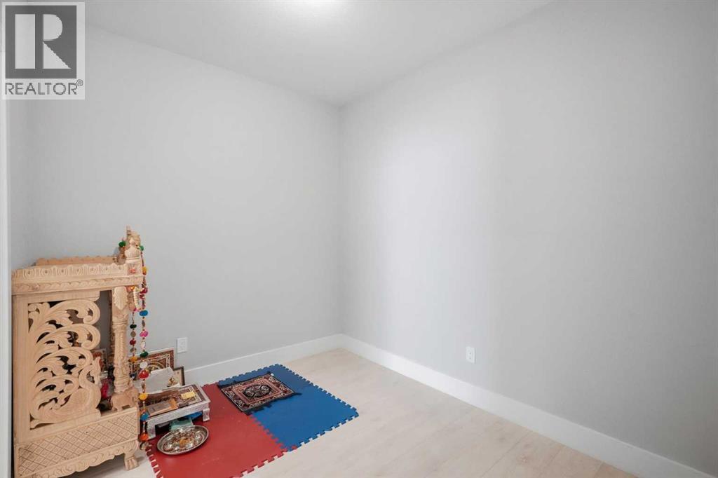 2508 45 Street S - 15