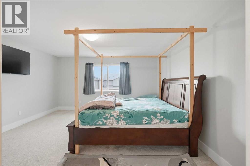 2508 45 Street S - 22