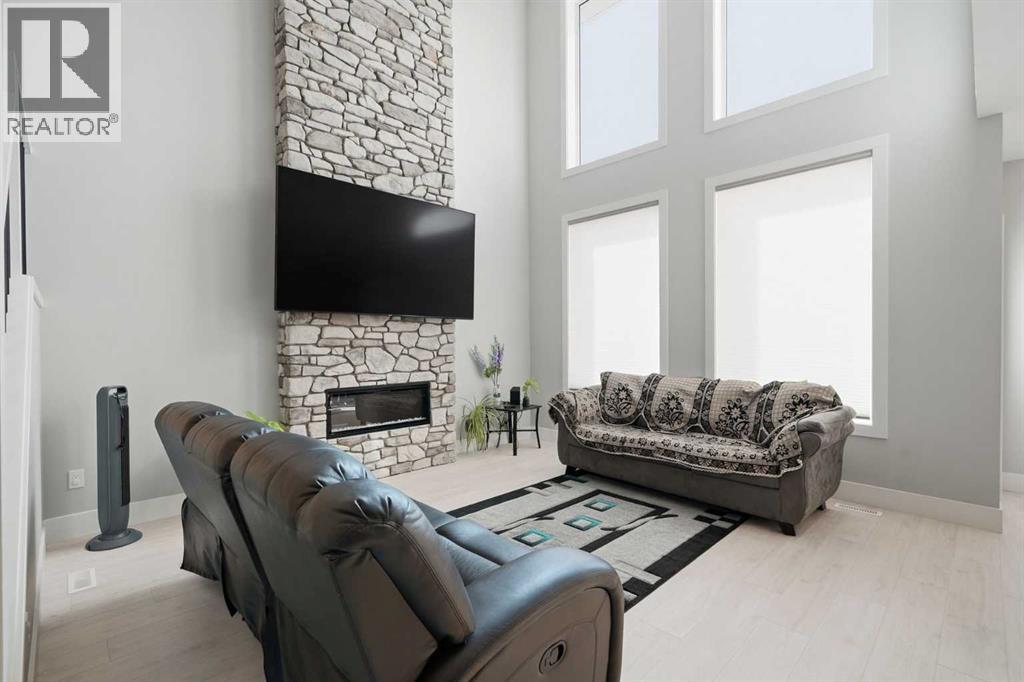 2508 45 Street S, Lethbridge — photo 4