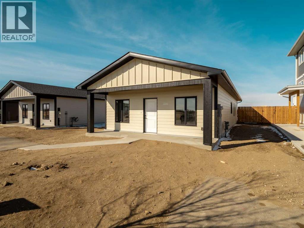 7046 48 Street - 3