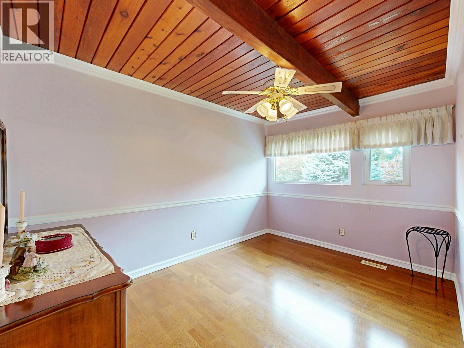 901 DUNDONALD DRIVE, Port Moody