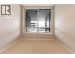 504 118 Carrie Cates Court, North Vancouver, BC V7L0B2 Photo 9