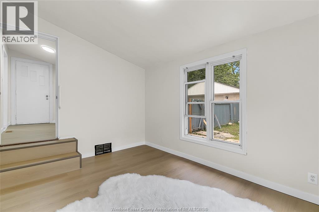 980 PARTINGTON AVENUE - 12