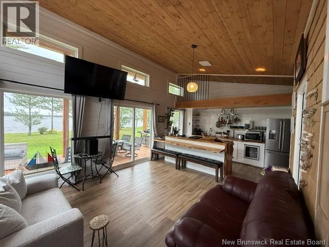 128 Sandy point, Landry Office — photo 5