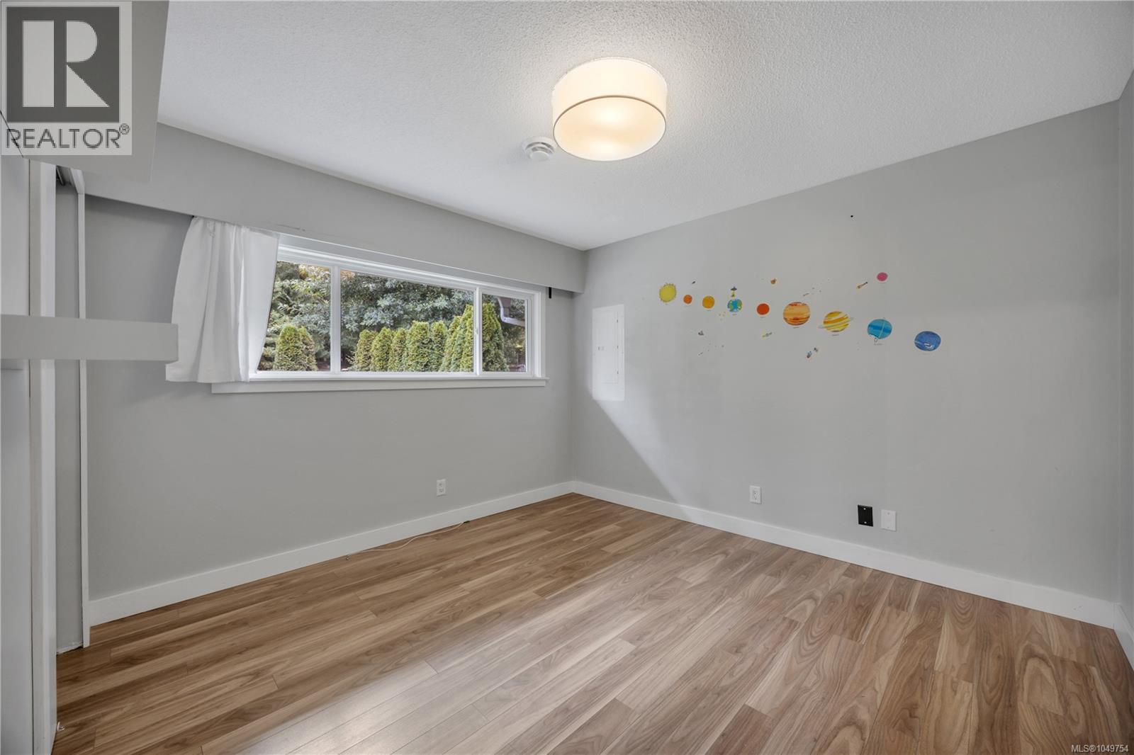 5620 Hammond Bay Rd, Nanaimo