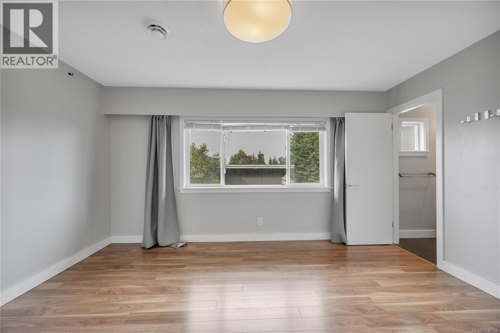 5620 Hammond Bay Rd, Nanaimo