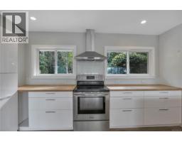 Patio - 5620 Hammond Bay Rd, Nanaimo, BC V9T5N2 Photo 14