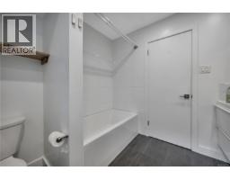 5620 Hammond Bay Rd, Nanaimo, BC V9T5N2 Photo 33